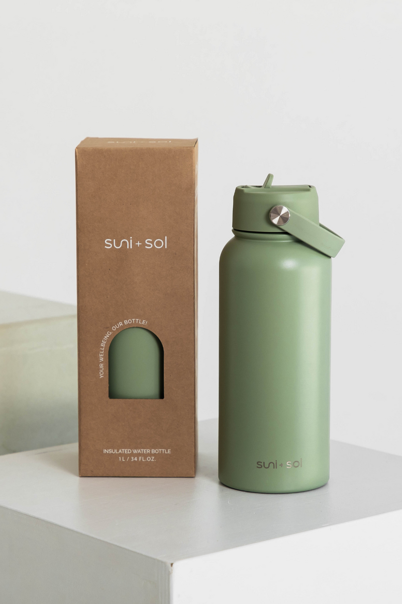 *LIMITED EDITION* Flynn 1L Water Bottle - Sage Green - Suni and Sol - The Self Styler