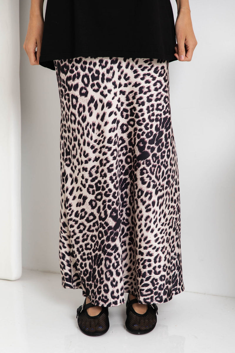 Tia Maxi Skirt Leopard Print The Self Styler