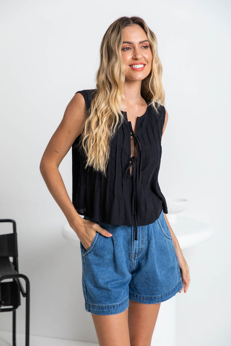 Harlow Pintuck Cotton Top - Black - The Self Styler